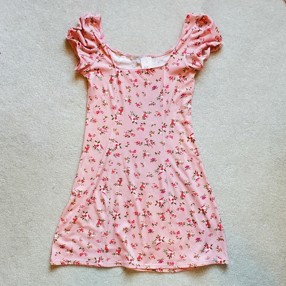 NEW skater style floral dress size Small - Picture 1 of 3